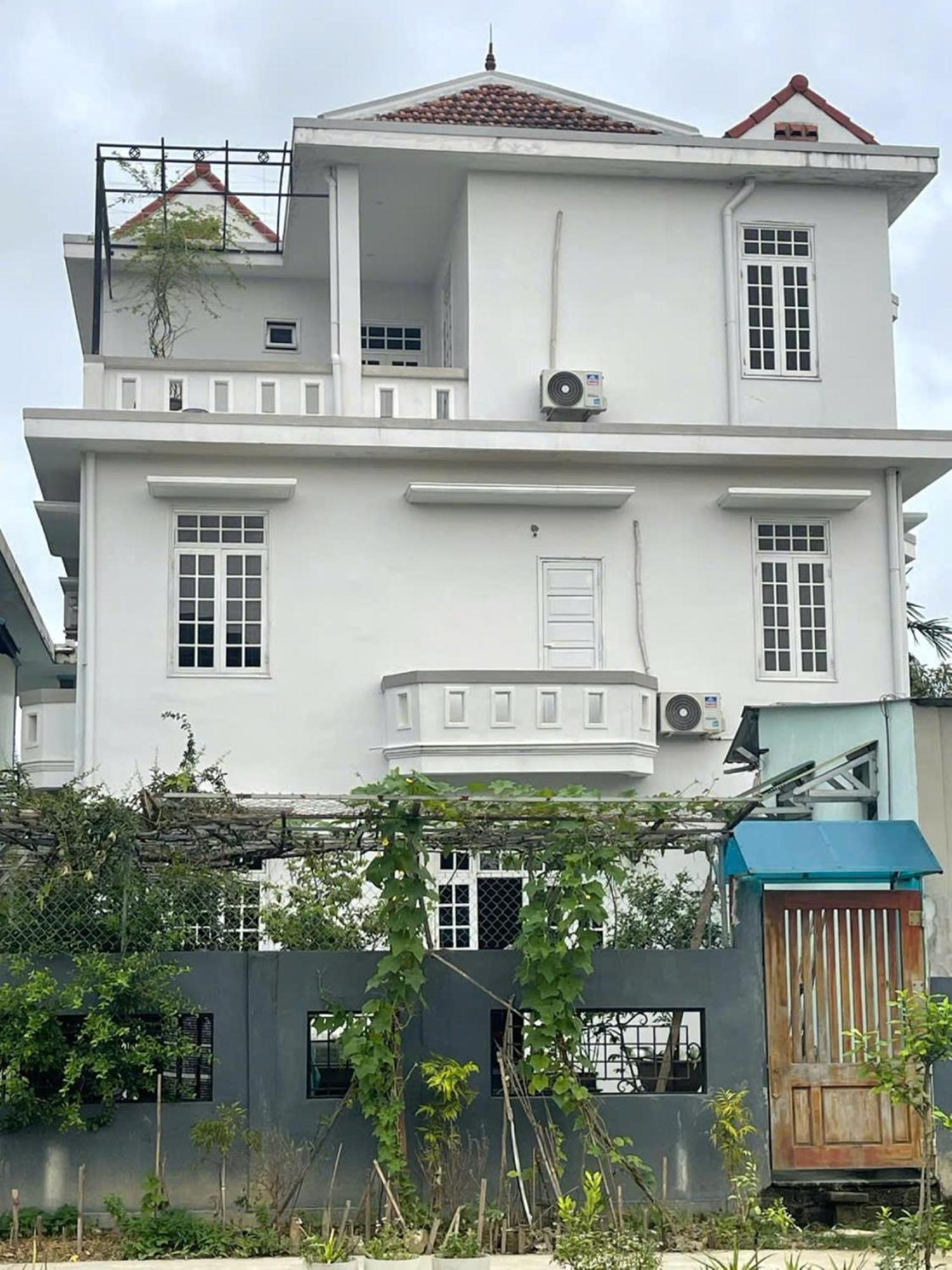 Nhat Long Homestay Hue Bagian luar foto